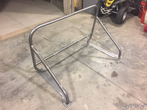 Roll bar back