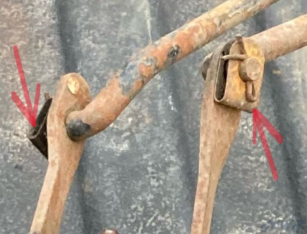anti-rattle-clips.jpg